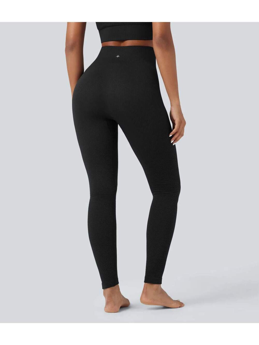 Halara Seamless Flow Waffle High Waisted 7/8 Leggings Black Size XL - Picture 2 of 8